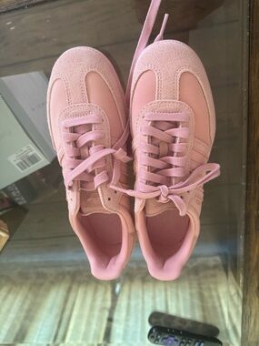 adidas  Samba Women’s Pink Suede-Trim Lace-Up Sneakers
